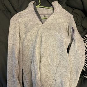 Women’s pullover mondetta